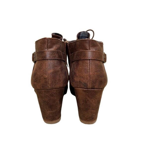 Maurices Cheri Lace Up Wedge Heel Ankle Bootie Brown Distressed Cognac Size 11 - Picture 10 of 10